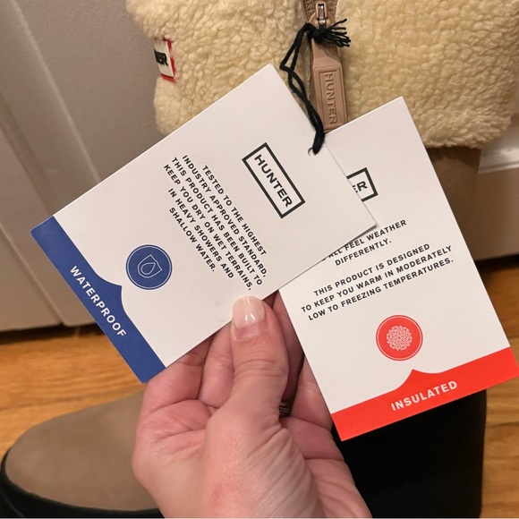 ✨ HUNTER ✨ NWT Women’s Marisol Waterproof Zip Platform Boot Faux Shearling SZ 6 - Picture 9 of 16